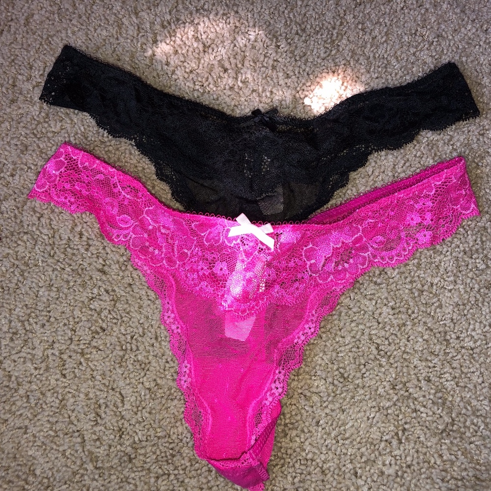 ❌SOLD❌Victoria Secret's Two Lace Thong Panties